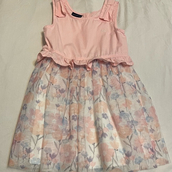 Calvin Klein Jeans Little Girl’s Dress - Size 6 - Picture 2 of 6